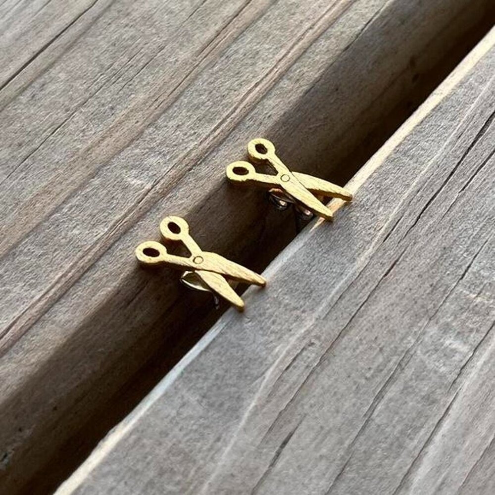 Fair Trade Boutique Gold Scissor Earrings